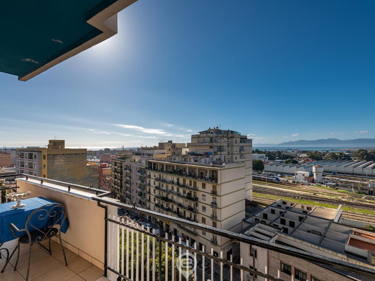 Cityscape Vista Apartment Cagliari Exterior foto